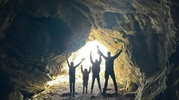 campamentos_de_verano_en_burgos_campamento-en-familia-merindades-ojo-guarena