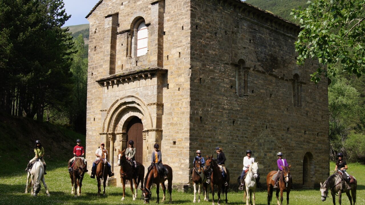 campamentos_de_verano_en_huesca_campamentos-hipicos-internacionales-con-frances