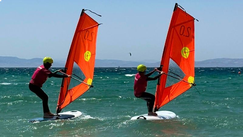 campamentos_de_verano_en_cadiz_kids-chicken-loop-camp-tarifa-2026