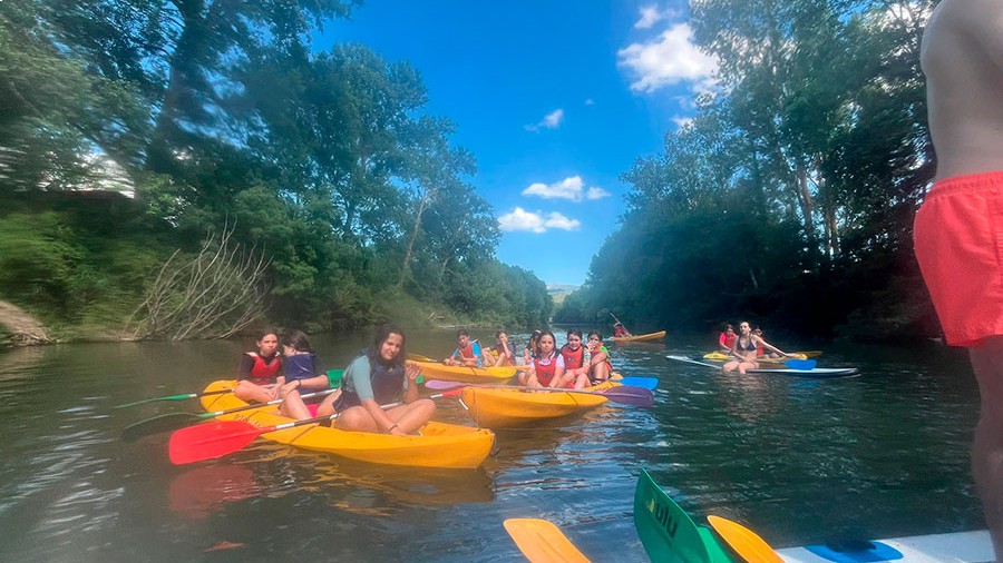 campamentos_de_verano_en_burgos_campamento-multiaventura-en-cornejo-de-sotoscueva