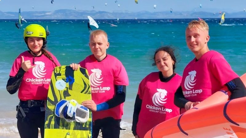 campamentos_de_verano_en_cadiz_kids-chicken-loop-camp-tarifa-2026