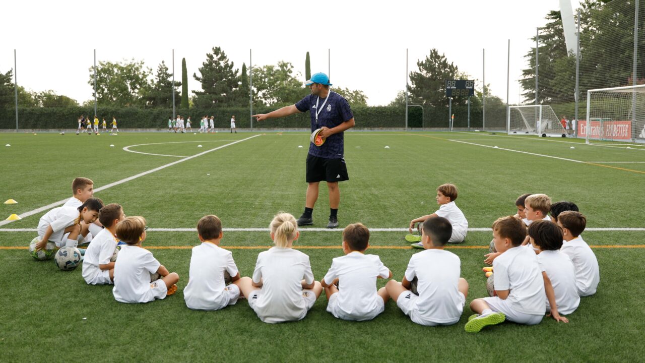 campamentos_de_verano_en_madrid_campus-experience-fund-real-madrid-media-jornada