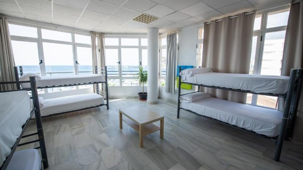 campamentos_de_verano_en_murcia_campamento-nautico-en-playa-de-aguilas-murcia