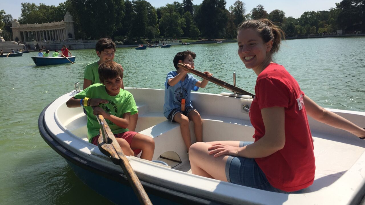 campamentos_de_verano_en_madrid_urban-english-summer-experience-para-4-a-6-anos