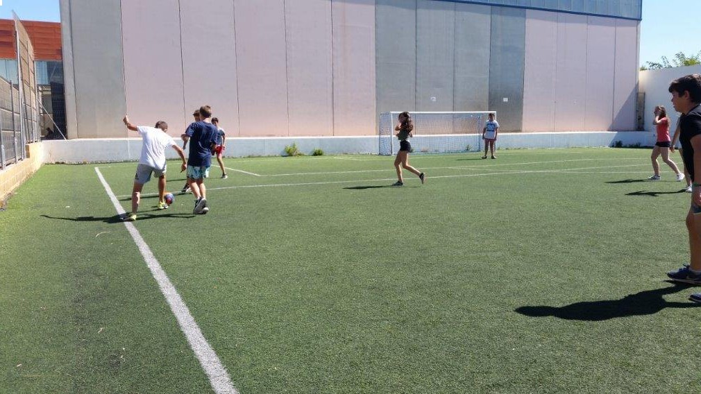 campamentos_de_verano_en_murcia_campamento-nautico-en-playa-de-aguilas-murcia