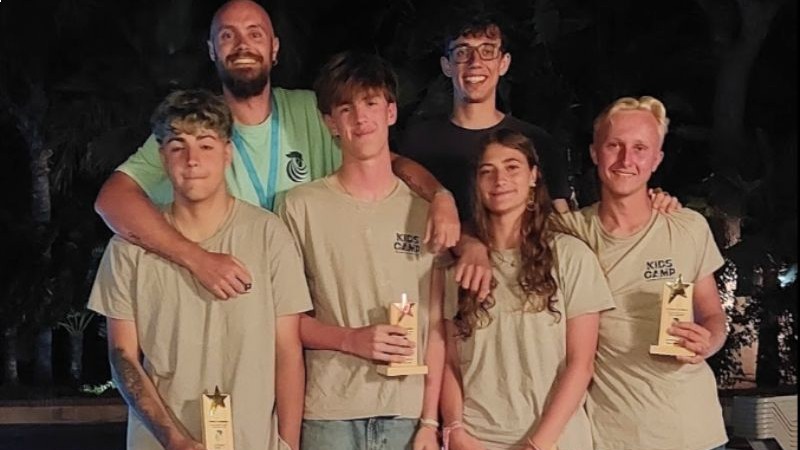 campamentos_de_verano_en_cadiz_kids-chicken-loop-camp-tarifa-2026