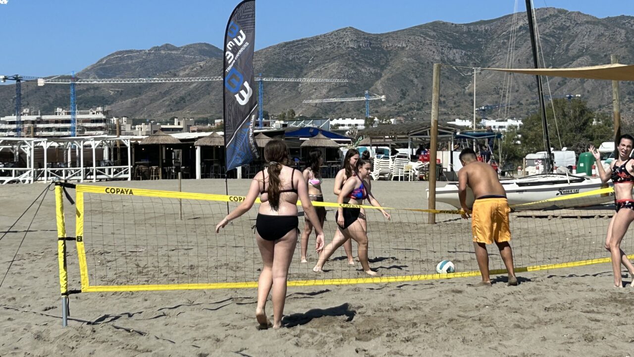 campamentos_de_verano_en_malaga_surf-camp-urbano-en-malaga