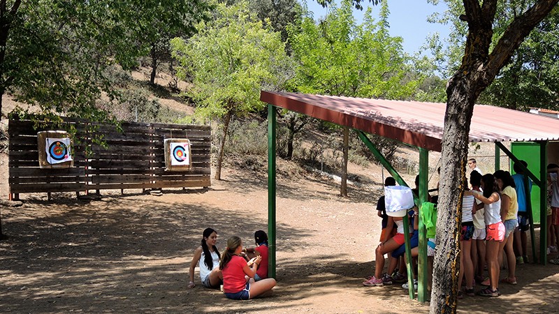 campamentos_de_verano_en_jaen_las-nogueras-campamento-granja-aventura