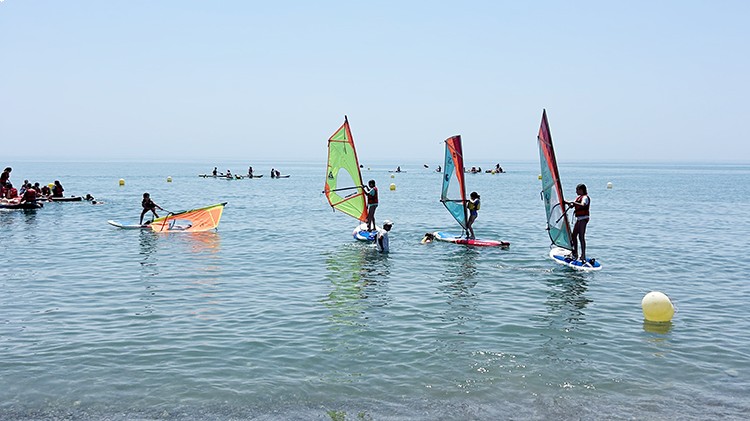 campamentos_de_verano_en_malaga_surf-camp-urbano-en-malaga