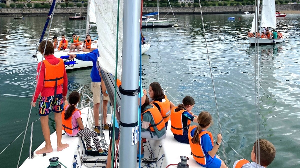 campamentos_de_verano_en_vizcaya_itsas-udalekuak-campamentos-en-el-mar