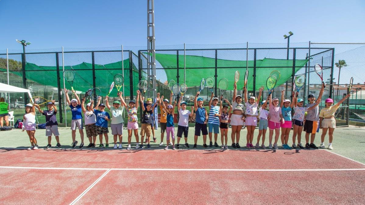 campamentos_de_verano_en_malaga_campamento-de-navidad-vals-sport-churriana