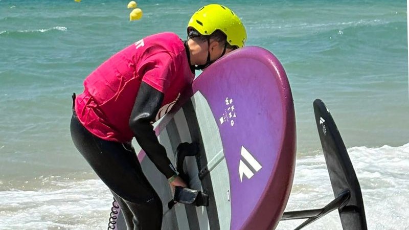 campamentos_de_verano_en_cadiz_kids-chicken-loop-camp-tarifa-2026